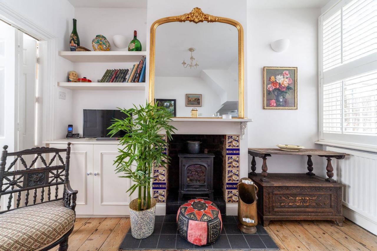 Charming And Spacious 1 Bedroom Flat In Battersea London Exterior photo