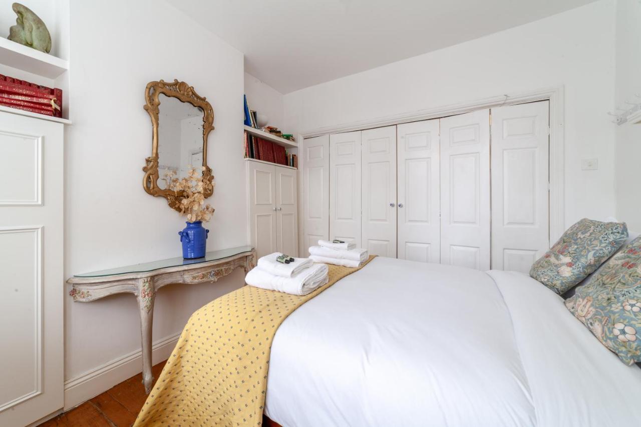 Charming And Spacious 1 Bedroom Flat In Battersea London Exterior photo