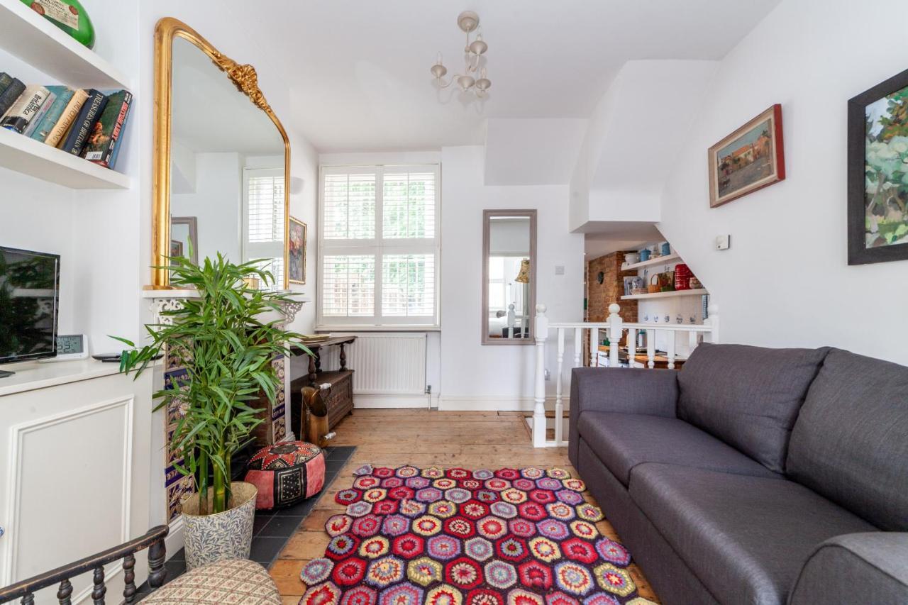 Charming And Spacious 1 Bedroom Flat In Battersea London Exterior photo